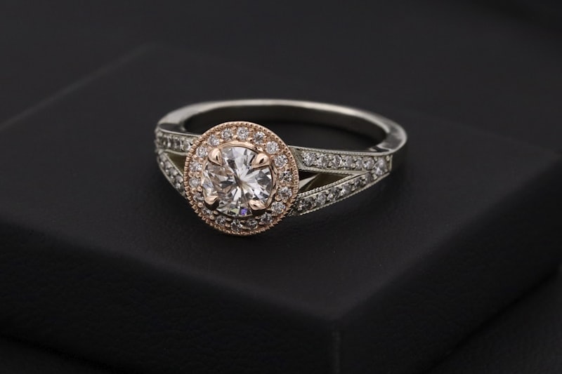 Gold jewellery manufacturing